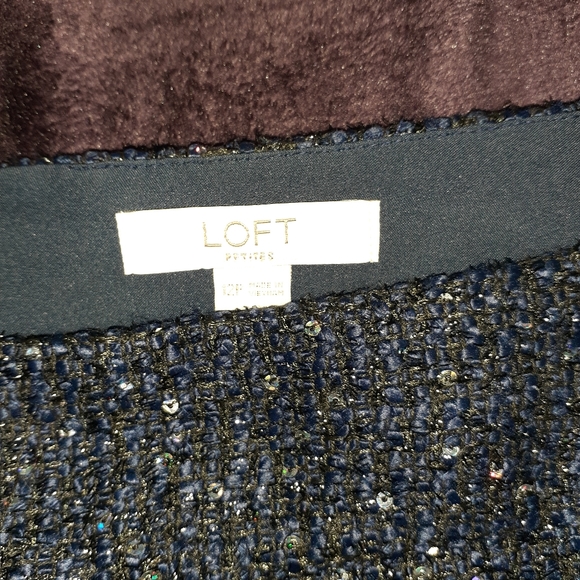 Navy blue tweed w/ sequins skirt-with pockets! - Picture 2 of 4